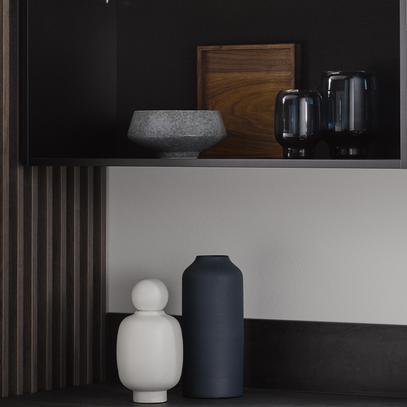 AI - Comet GL calcestruzzo spatolato nero | Toronto rovere antico cognac AI comet gl calcestruzzo spatolato nero toronto rovere antico cognac 3